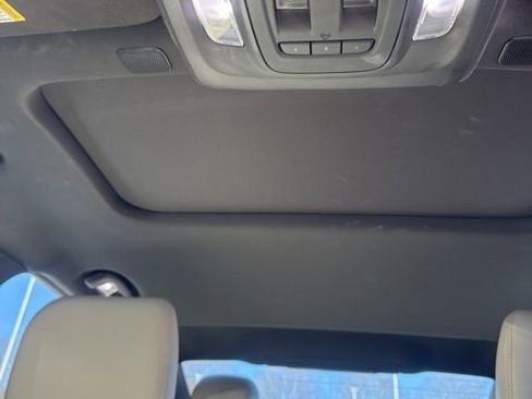 Used 2025 Cadillac CT4 Premium Luxury image 35