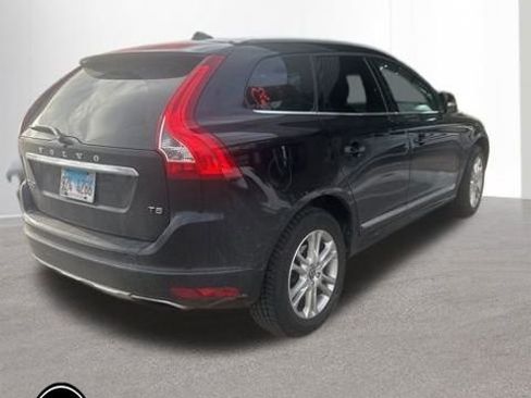 Used 2015 Volvo XC60 T5 Premier image 4