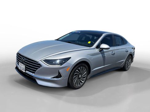 Used 2023 Hyundai Sonata Limited FWD image 1