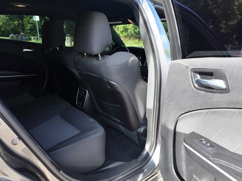 Used 2019 Dodge Charger Scat Pack RWD image 24