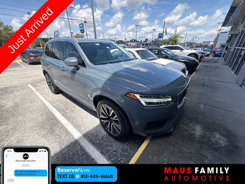 Used 2022 Volvo XC90 T5 Momentum FWD image 1