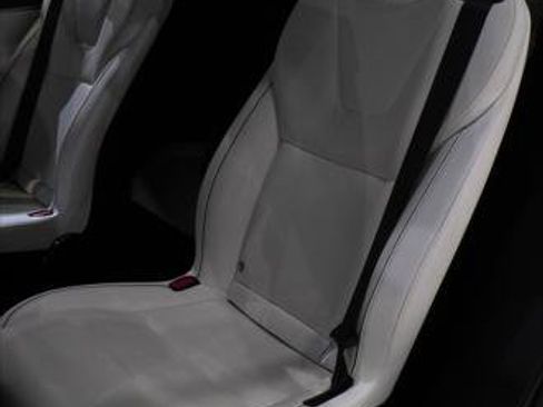 Used 2022 Tesla Model X Plaid image 23