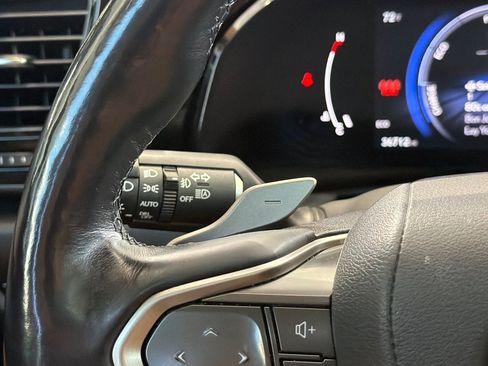 Used 2024 Lexus NX 350h AWD w/ Vision Package image 33