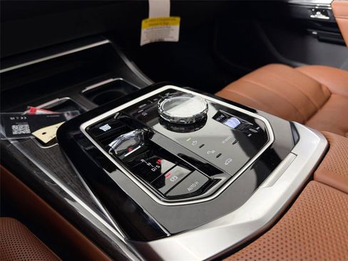 New 2026 BMW 750e xDrive w/ Executive Package AWD/4WD image 17