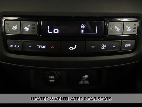 Certified 2025 Hyundai Palisade Calligraphy image 12