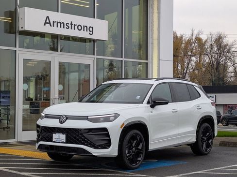 New 2026 Volkswagen Tiguan SE R-Line AWD/4WD image 9