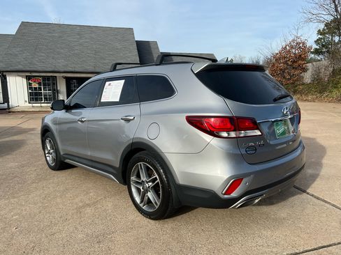 Used 2019 Hyundai Santa Fe XL image 7