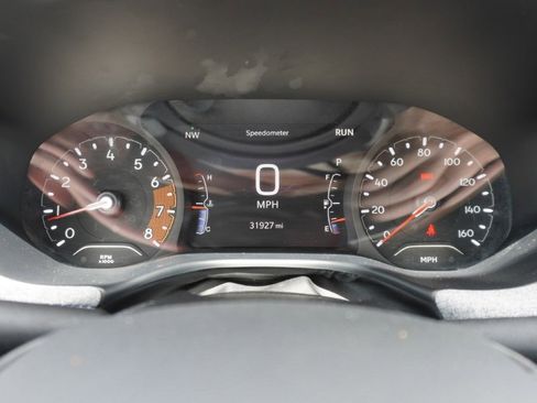 Used 2024 Jeep Compass Latitude image 19