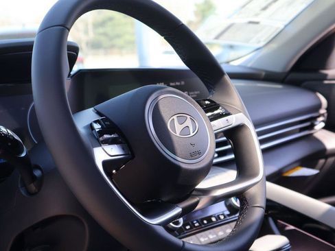 New 2026 Hyundai Elantra Limited image 26