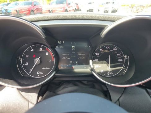 Used 2023 Alfa Romeo Giulia Sprint RWD image 31
