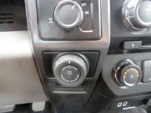 Used 2016 Ford F150 XLT w/ Equipment Group 302A Luxury RWD image 23