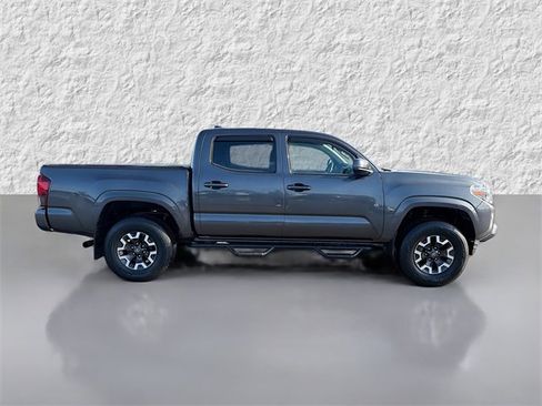 Used 2020 Toyota Tacoma SR image 2