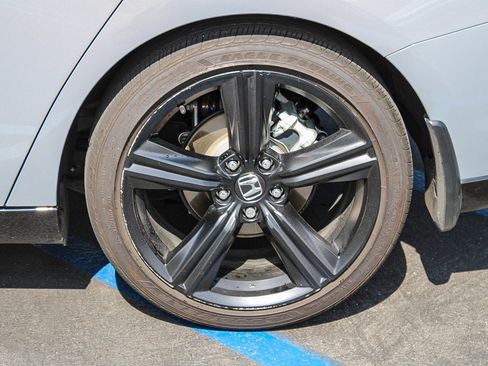 Used 2024 Honda Accord Sport image 12