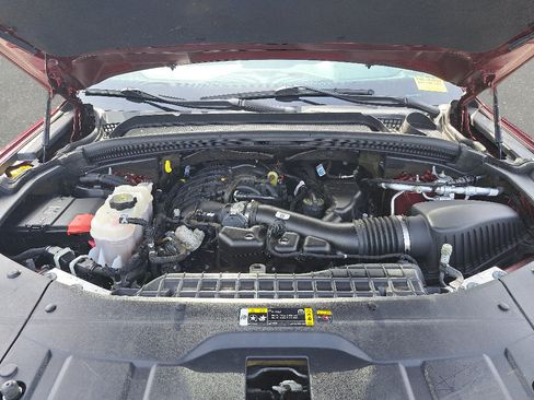 Certified 2023 Jeep Grand Cherokee Altitude AWD/4WD image 31
