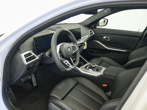 New 2026 BMW 330i xDrive Sedan w/ M Sport Package image 18