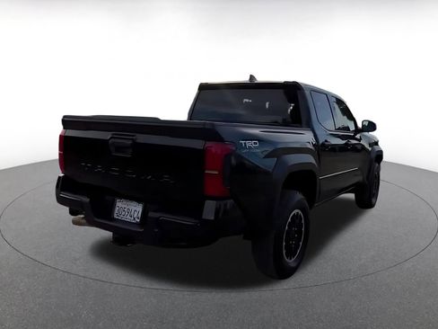 Used 2025 Toyota Tacoma TRD Off-Road image 14