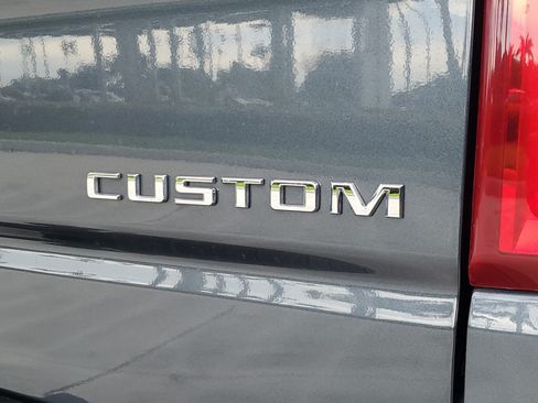 Used 2021 Chevrolet Silverado 1500 Custom Trail Boss AWD/4WD image 8