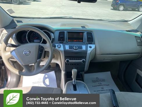 Used 2013 Nissan Murano S AWD/4WD image 20