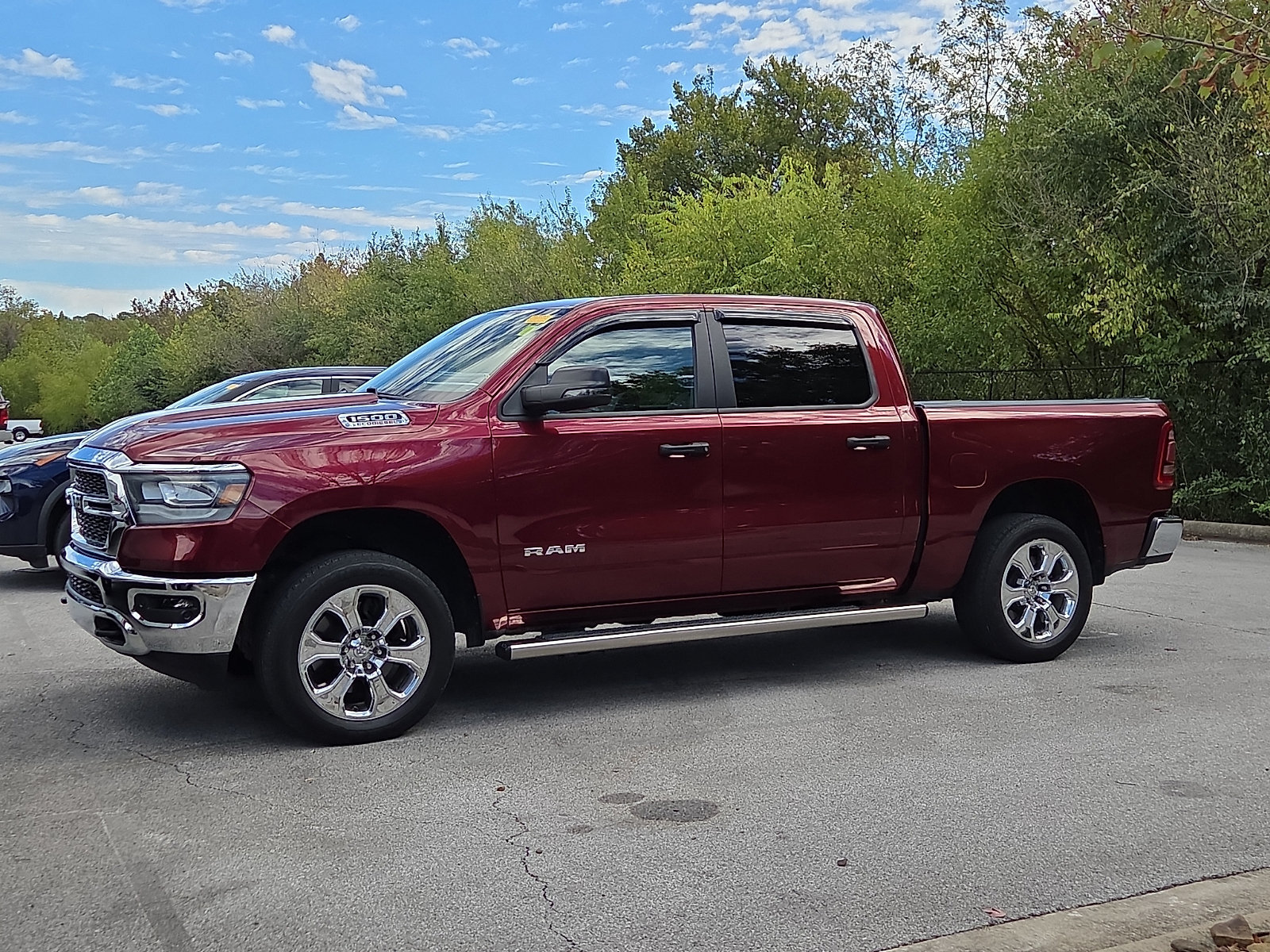 Used 2023 RAM 1500 Big Horn AWD/4WD image 2