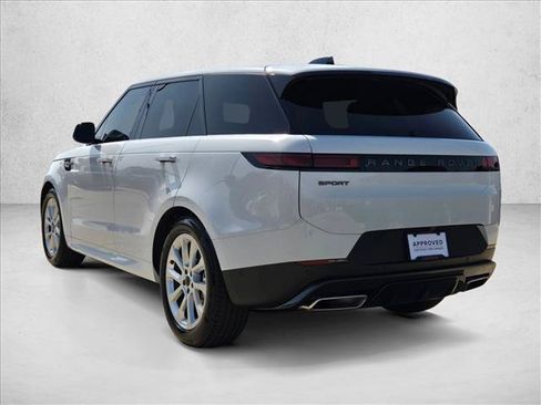 Used 2026 Land Rover Range Rover Sport SE AWD/4WD image 8