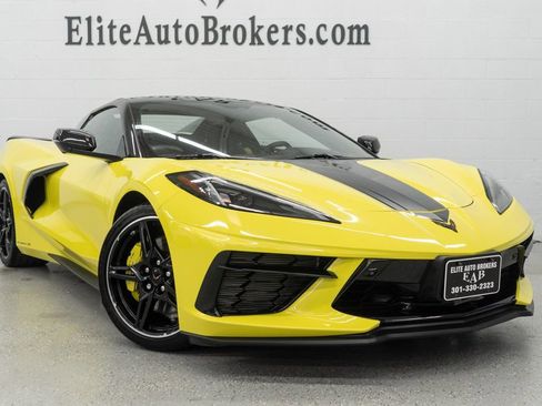 Used 2021 Chevrolet Corvette Stingray Preferred Conv w/ Z51 Performance Package image 7