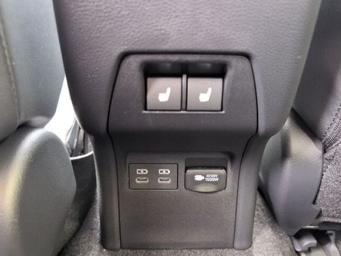 New 2026 Toyota Prius Plug-In Hybrid FWD image 35