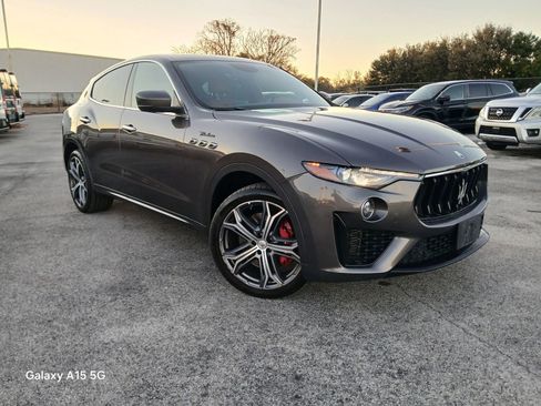 Used 2022 Maserati Levante Modena image 1