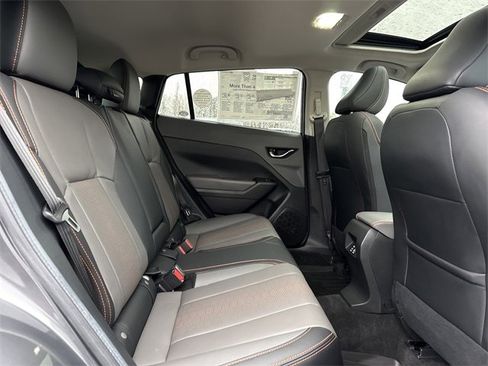 Used 2025 Subaru Crosstrek 2.5i Limited w/ Popular Package #3A image 16