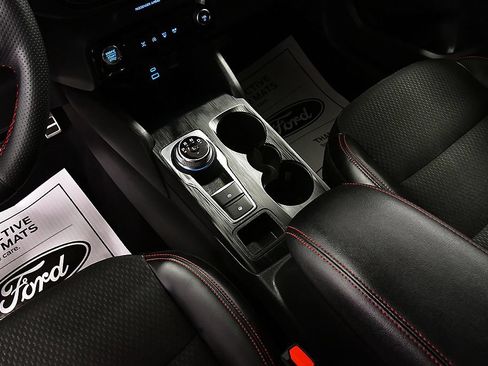 Used 2023 Ford Escape ST-Line AWD/4WD image 22