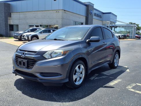 Used 2016 Honda HR-V LX image 29