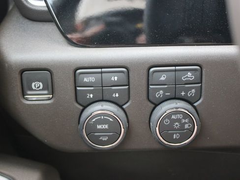 New 2026 Chevrolet Silverado 1500 LT Trail Boss w/ LT Trail Boss Premium Package AWD/4WD image 40