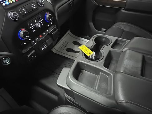Used 2019 Chevrolet Silverado 1500 LT w/ All-Star Edition AWD/4WD image 28