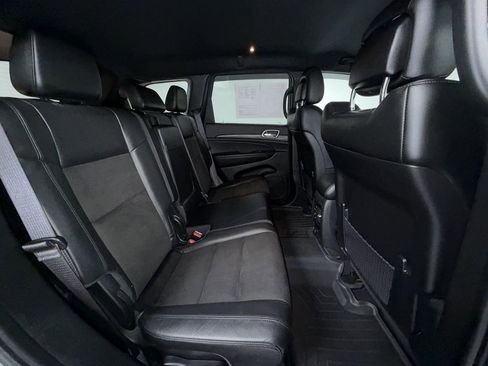 Used 2021 Jeep Grand Cherokee Laredo X AWD/4WD image 17