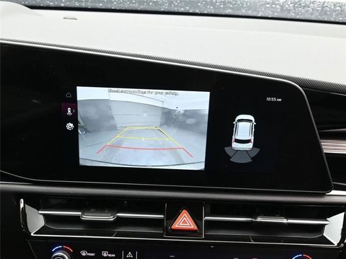 New 2026 Kia Niro EX image 11