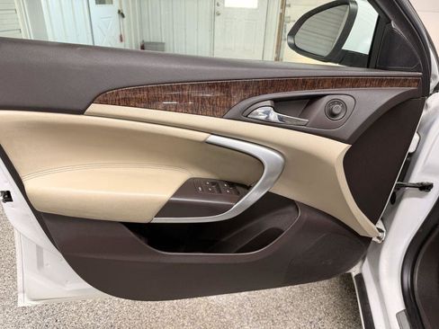 Used 2013 Buick Regal Premium FWD image 22