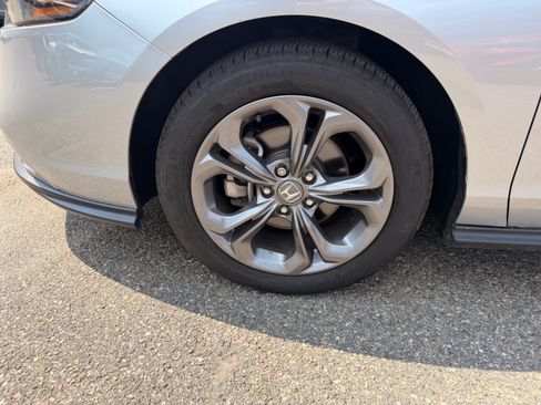 Certified 2024 Honda Accord EX image 7