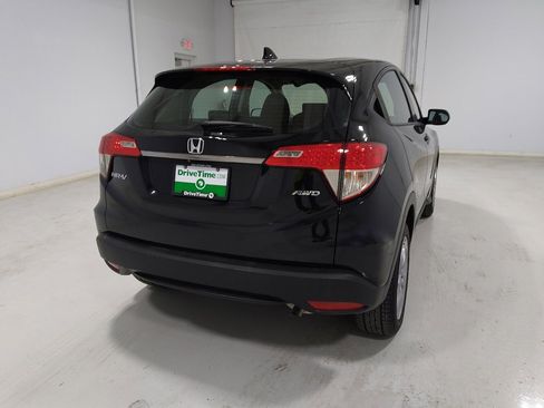 Used 2020 Honda HR-V LX image 7