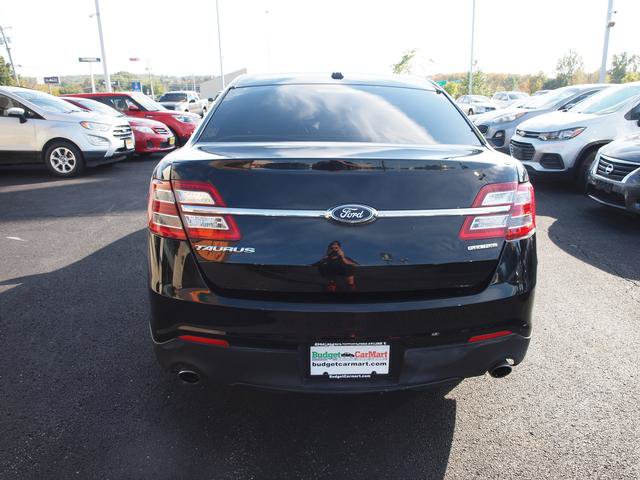 Used 2016 Ford Taurus SE FWD image 2