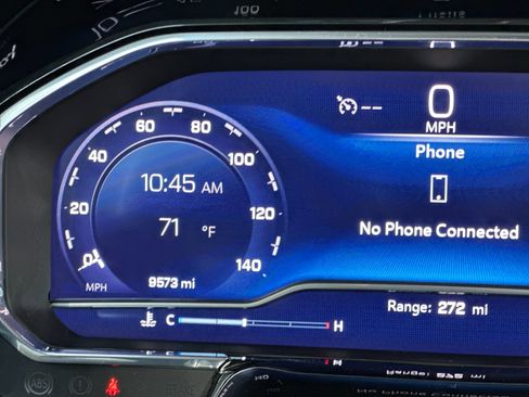 Used 2024 Chevrolet Silverado 2500 LT w/ Convenience Package image 26