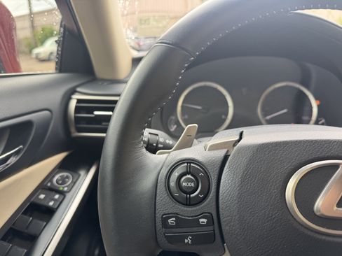 Used 2014 Lexus IS 250 RWD image 22