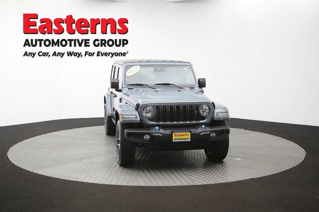 Used 2024 Jeep Wrangler Unlimited w/ Convenience Group AWD/4WD image 54