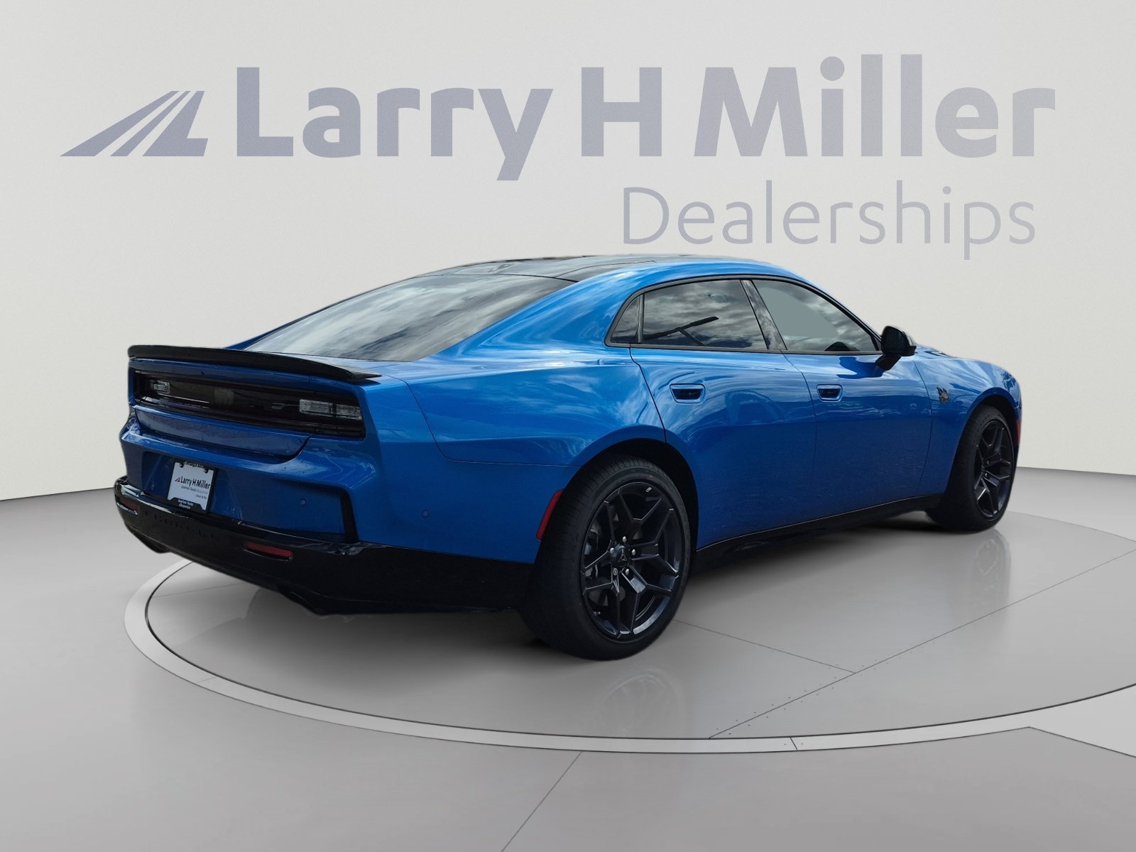Used 2026 Dodge Charger Scat Pack w/ Blacktop Package AWD/4WD image 5
