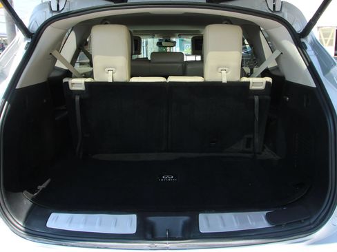 Used 2019 INFINITI QX60 Luxe w/ Essential Package FWD image 13
