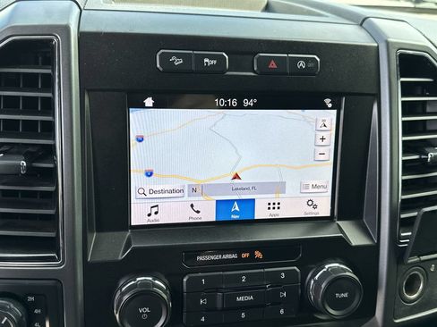 Used 2019 Ford F150 XLT w/ Equipment Group 302A Luxury AWD/4WD image 33