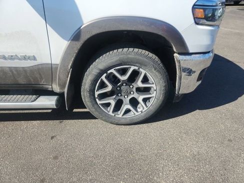 Used 2025 RAM 1500 Laramie image 10