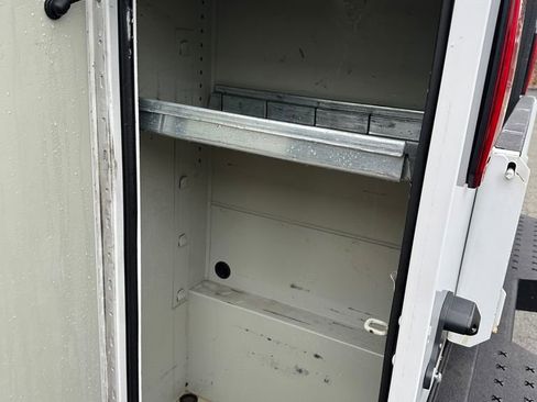 Used 2019 Ford F250 XLT w/ XLT Premium Package image 28