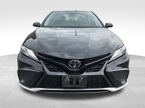 Used 2024 Toyota Camry XSE FWD image 9