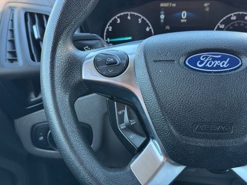 Used 2020 Ford Transit Connect XL image 23