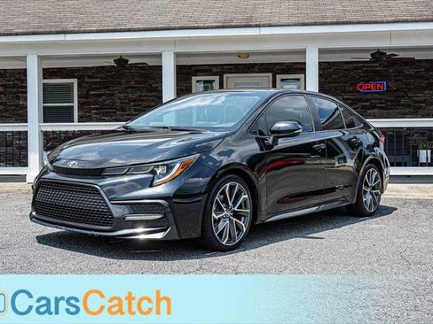 Used 2021 Toyota Corolla SE w/ SE Premium Package FWD image 8