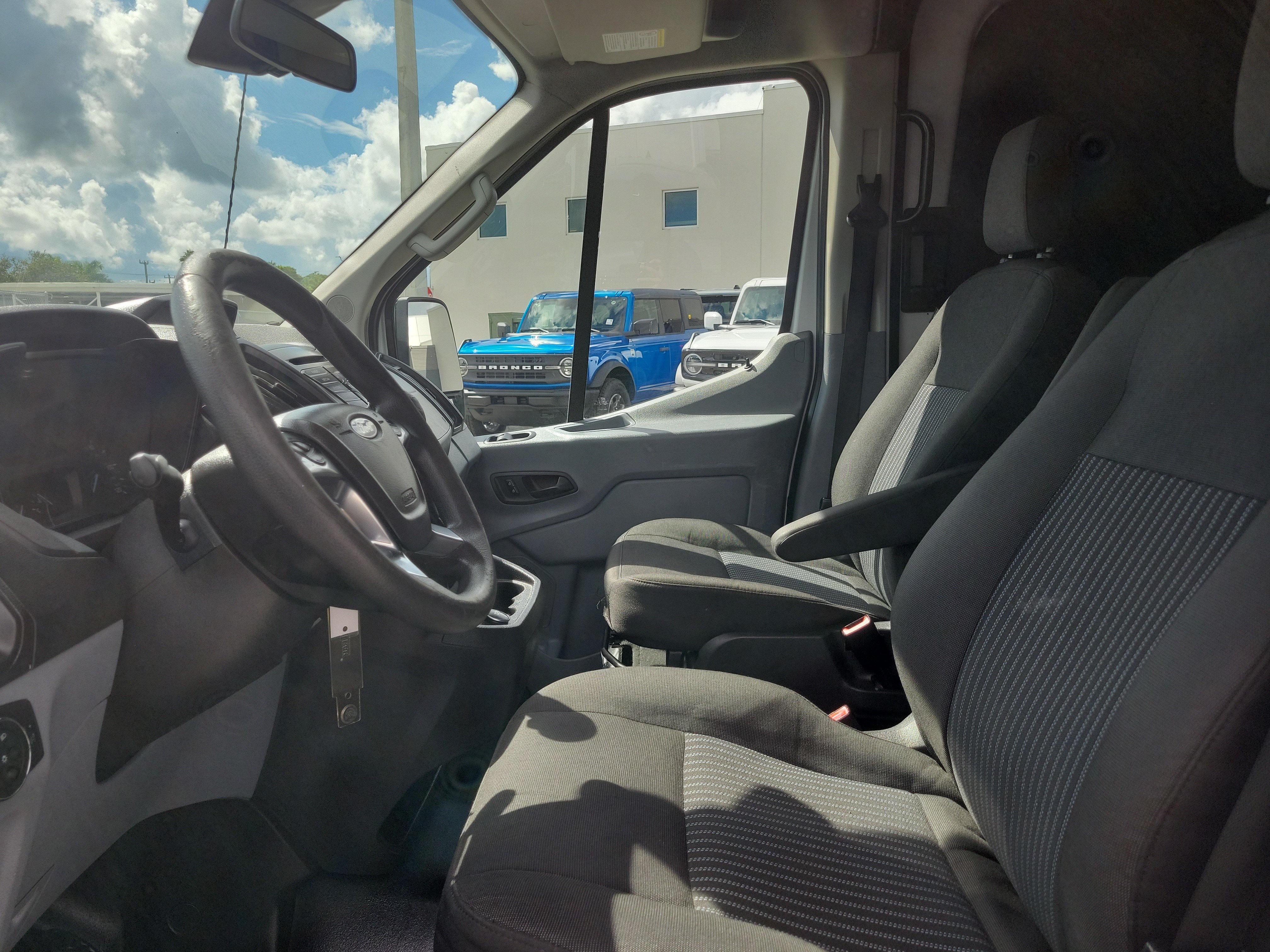 Used 2019 Ford Transit 250 148 Medium Roof w/ Interior Upgrade Package RWD image 17